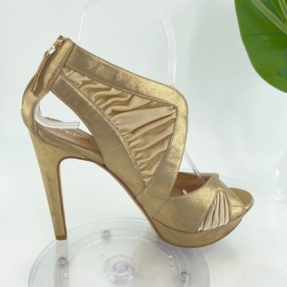 Fendi Heels Women's Size 5.5 Gold Metallic Leather Fabric Platform - Picture 7 of 16